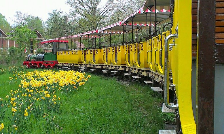Kleinbahn im Tiergarten, Foto: Raabe