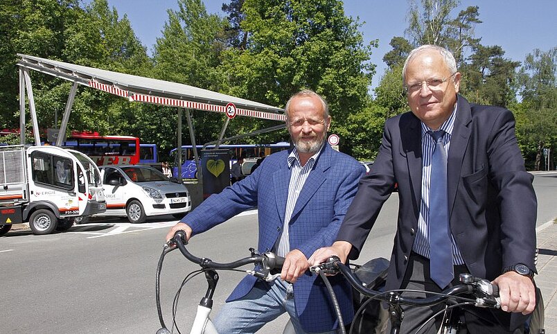 Vizetiergartendirektor Dr. Helmut Mägdefrau und Hr. Herbert Dombrowsky, Vorsitzender des Vorstands der N-ERGIE Aktiengesellschaft Foto: Michael Matejka